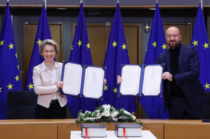 بعد 5 سنوات من قرار الانسحاب.. البرلمان الأوروبي يقر اتفاقية التجارة لما بعد "بريكست"