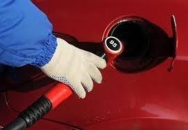 الحكومة المصرية رفعت أسعار مشتقات الوقود المباع في السوق المحلية