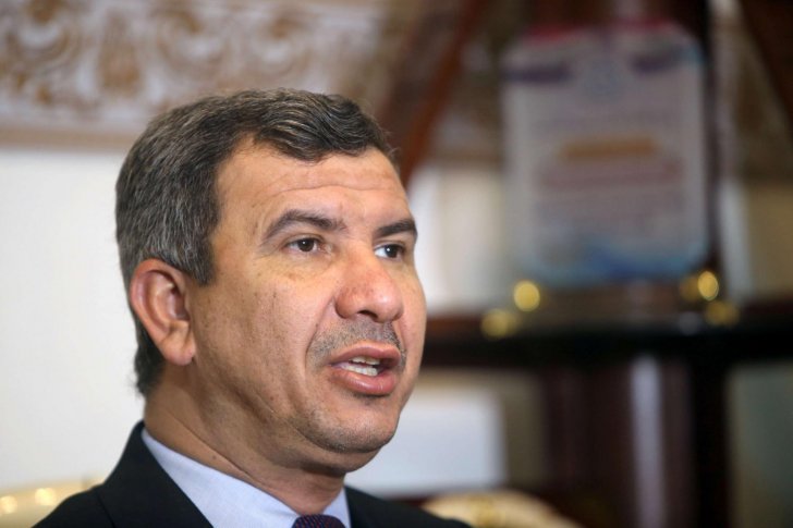 وزير النفط العراقي أعلن دخول شركة النفط الوطنية في شراكة مع "توتال" في مشروعها بالبصرة