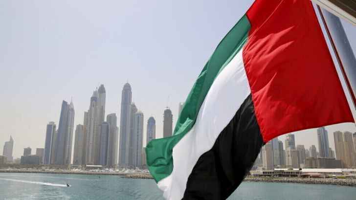 وزير الموارد البشرية الإماراتي: أيام التداول في أسواق الأسهم من الإثنين إلى الجمعة