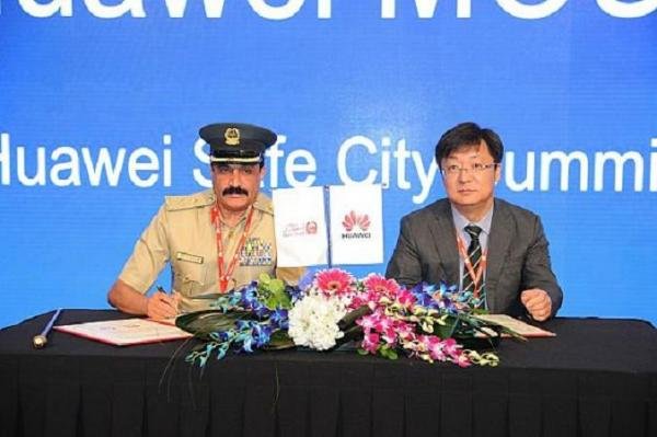 توقيع مذكرة تفاهم بين شرطة دبي و&quot;هواوي&quot; لتعزيز مستوى الأمن في المدينة   