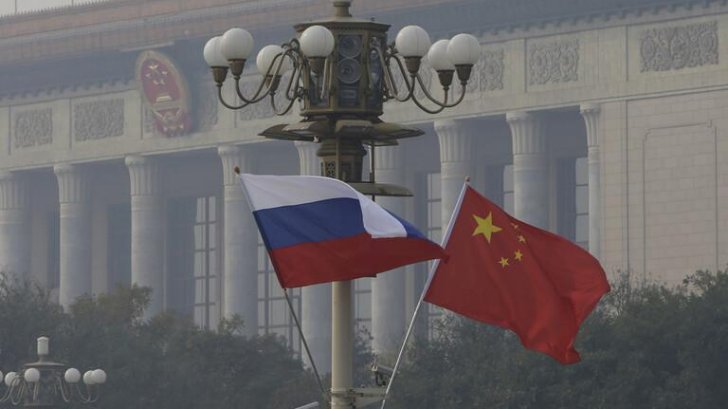 مسؤول روسي: حجم التجارة بين روسيا والصين في نهاية العام قد يصل إلى 200 مليار دولار