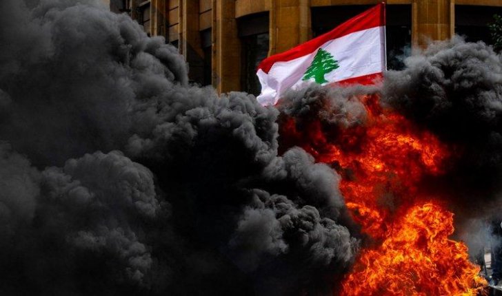 الحكومة والانهيار صنوان: من يفقر اللبنانيين أولاً؟