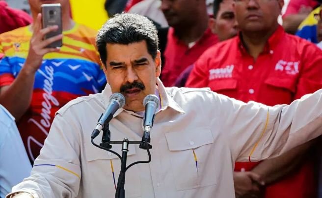 البوليفار الفنزويلي يتخلص من 6 أصفار من قيمته لتسهيل المعاملات